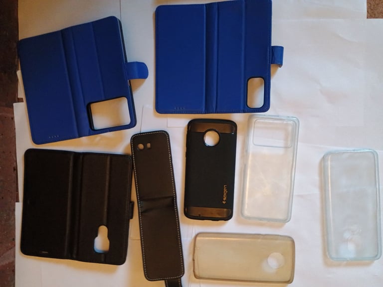 Random Collection of Phone Accessories 