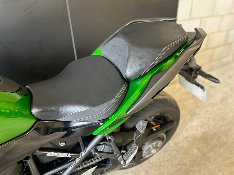 Stunning One Owner 2023/23 Kawasaki Ninja H2 SX Motorcycle 