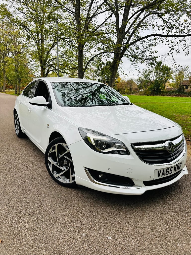 Vauxhall, INSIGNIA, Hatchback, 2016, Manual, 1598 (cc), 5 doors