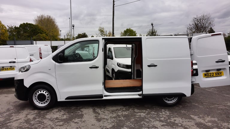 2022 Peugeot Expert 1.5 BLUEHDI PROFESSIONAL PREMIUM L1 WITH AIR CONDITIONING,6 SPEED,BLUETOOTH P...