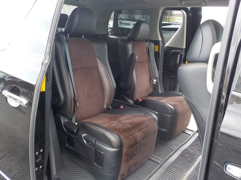 2013 Toyota Alphard 240S TYPE GOLD + 7 Seats MPV Petrol Automatic