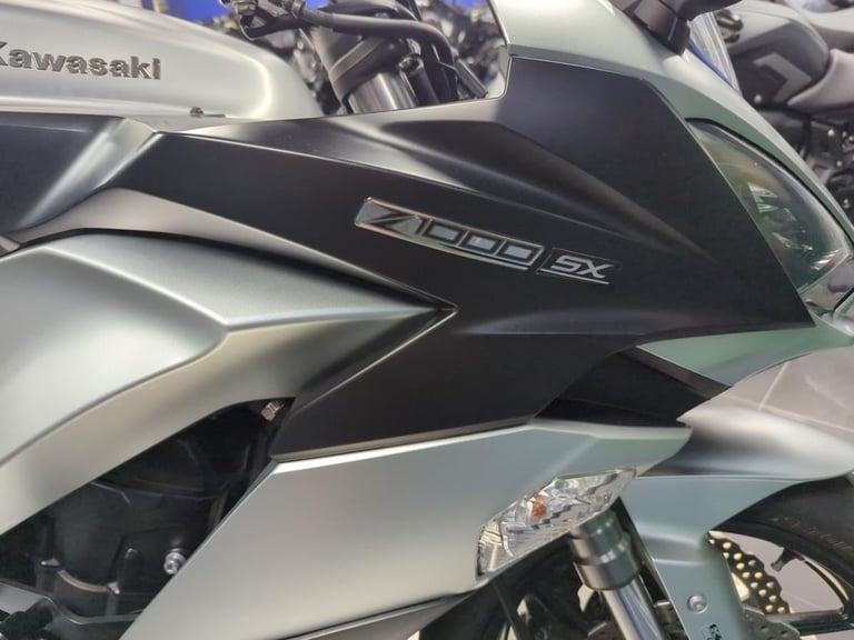2018 KAWASAKI Z1000SX