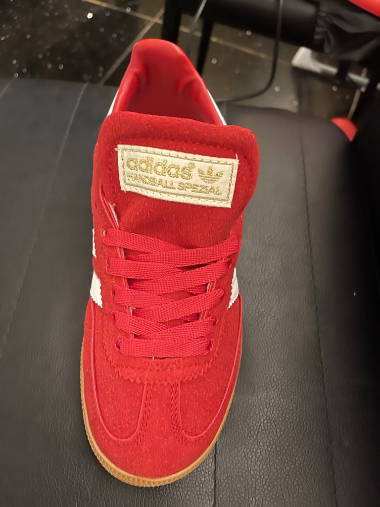 Addidas  trainers size 4 