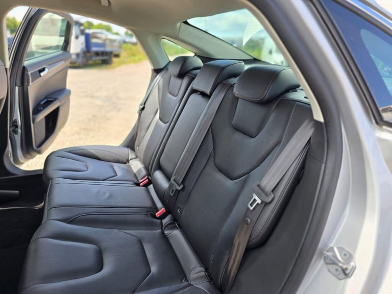 2019 Ford Mondeo 2.0 TiVCT Titanium Edition CVT Euro 6 (s/s) 4dr (18 inch alloys) Saloon Hybrid A...