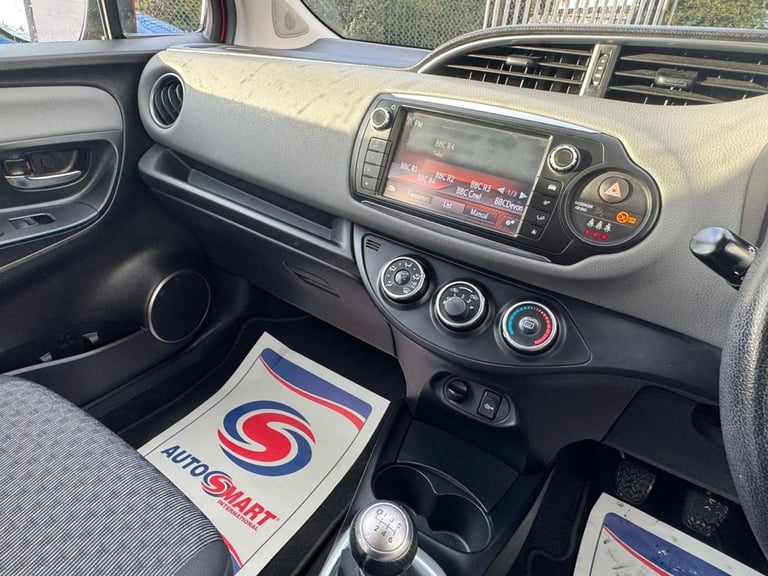 2015 65 TOYOTA YARIS 1.4 D-4D ICON HATCHBACK 5DR DIESEL MANUAL EURO 6 (90 PS) DI