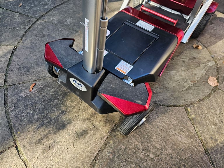 Drive Devilbiss AutoFold Elite Auto Folding Mobility Scooter With Suspension