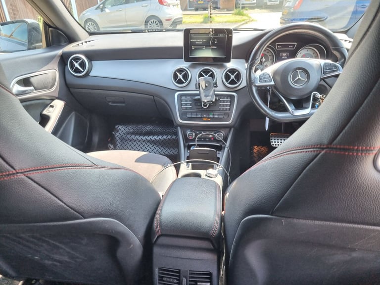 Mercedes-Benz, CLA, Estate, 2015, Semi-Auto, 2143 (cc), 5 doors