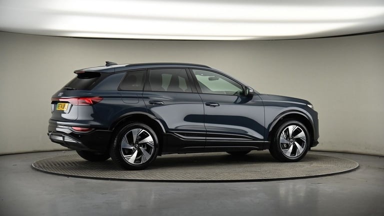 2024 Audi Q6 e-tron 100kWh S line SUV 5dr Electric Auto quattro (388 ps) SUV Electric Automatic