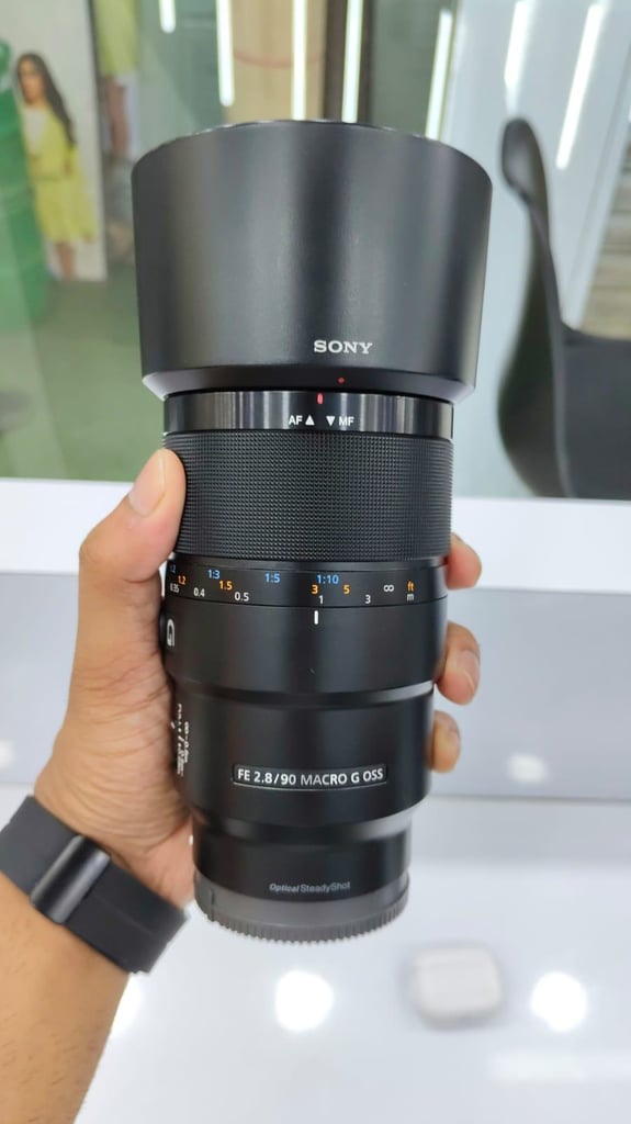 image for Sony SEL90M28G 90mm F2.8 Macro G OSS E-Mount Lens for Full-Frame E-Mount