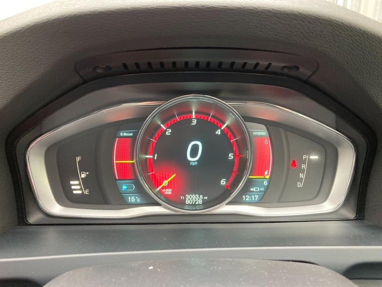 2014 Volvo V60 2.4 D6 Estate 5dr Diesel Plug-in Hybrid Geartronic AWD Euro 5 (s/s) (285 ps ESTATE...