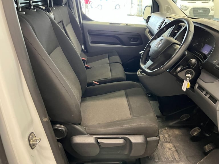 2022 Vauxhall Vivaro 1.5 Turbo D 2900 Sportive L2 H1 Euro 6 (s/s) 6dr Panel Van Diesel Manual