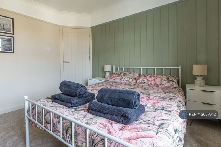 4 bedroom house in Upper Approach Road, Broadstairs, CT10 (4 bed) (#2637942)