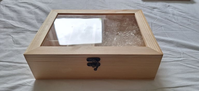 Wooden Chest Jewellery/Present Wrapping Box