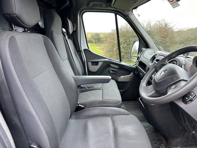 RENAULT MASTER 2.3 DTI DIESEL 14FT LOW LOADER LUTON 2019 REG SERVICE HISTORY DRIVES EXCELLENT