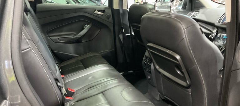 2015 Ford Kuga 2.0 TDCi Titanium X Sport 5dr ++ PANROOF / LEATHER / NAV / ULEZ ++ HATCHBACK Diese...