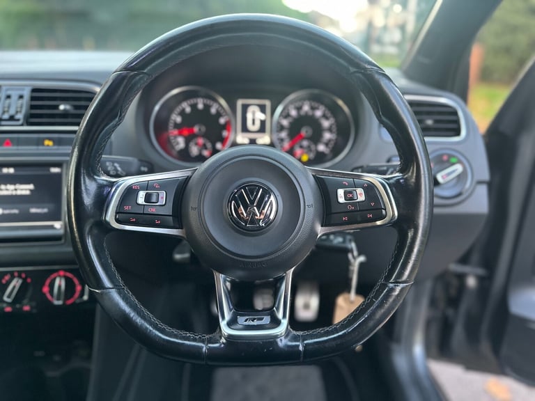 2016 Volkswagen Polo 1.0 110 R-Line 3dr HATCHBACK Petrol Manual