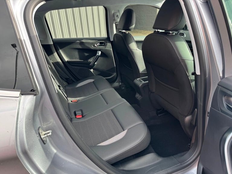 Peugeot 2008 1.2 PureTech Allure SUV 5dr Petrol Manual Euro 6 (82 ps)