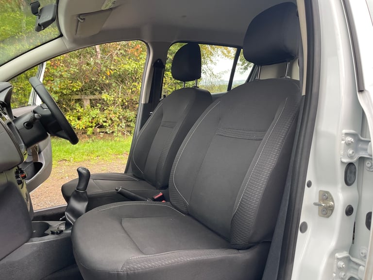 2018 Dacia Sandero 1.0 SCe Access 5dr HATCHBACK Petrol Manual