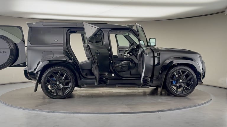2022 Land Rover Defender 110 3.0 D250 MHEV XS Edition SUV 5dr Diesel Auto 4WD Euro 6 (s/s) (250 p...