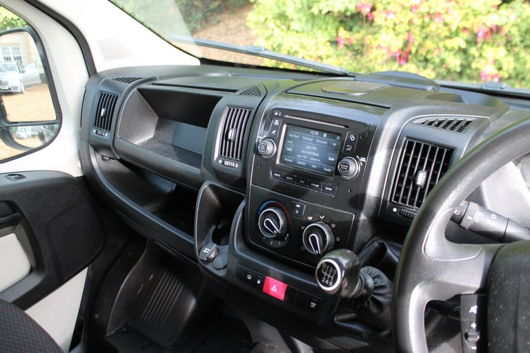 2019 Peugeot Boxer 2.0 BlueHDi H2 Professional Van 130ps PANEL VAN Diesel Manual