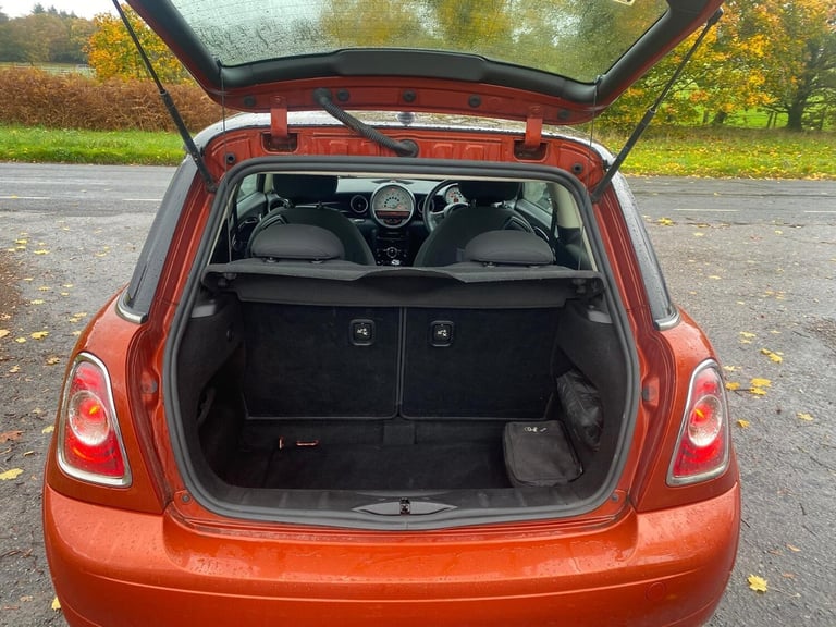 2010 Mini Hatch 1.6 Cooper Euro 5 3dr Petrol