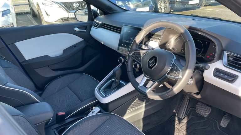 2022 Renault Clio 1.6 E-TECH full hybrid 145 Techno 5dr Auto Hybrid Hatchback Hatchback Hybrid Au...