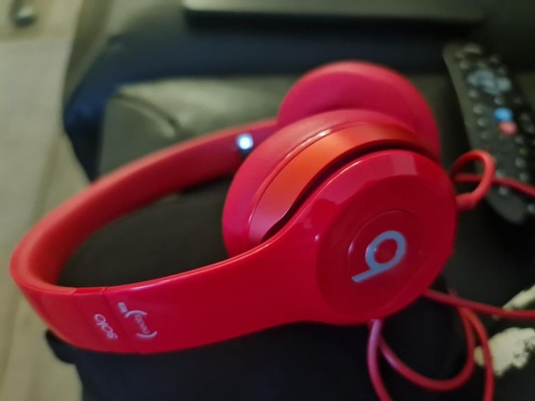 Beats Solo 2 Red Wired Headphones