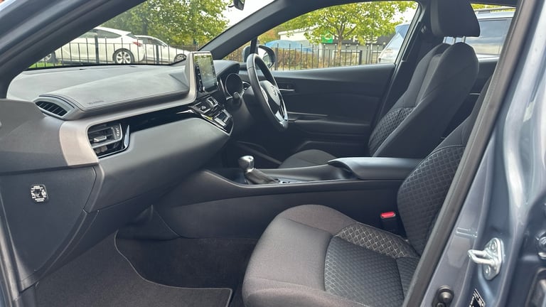 2022 Toyota C-HR 1.8 Hybrid Icon 5dr CVT Hybrid Hatchback Hatchback Hybrid Automatic
