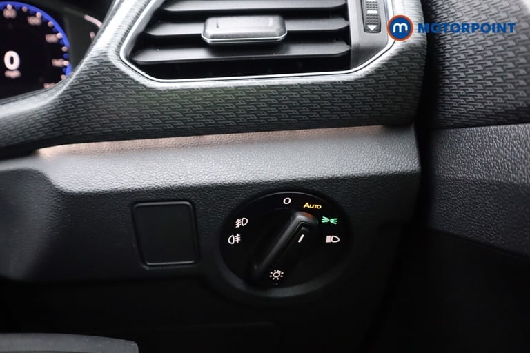 2022 Volkswagen T-Cross 1.0 TSI 110 R-Line 5dr HATCHBACK PETROL Manual