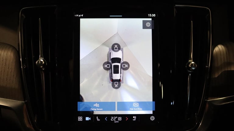 2021 Volvo V90 Cross Country B5 (P) AWD (Lounge &amp; Climate Pack, Sunroof, 360 Camera, Pilot As...