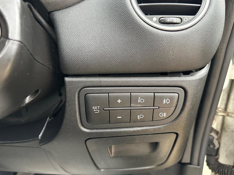2015 Fiat Punto 1.2 Easy + Euro 6 3dr HATCHBACK Petrol Manual