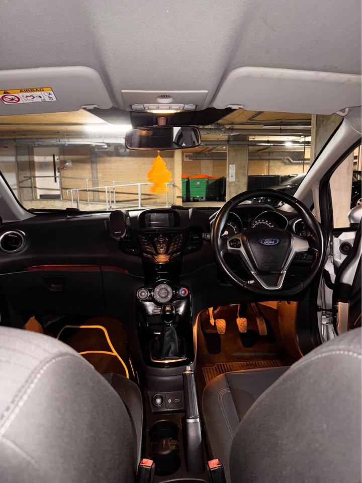 Ford, FIESTA, Hatchback, 2015, Manual, 998 (cc), 3 doors