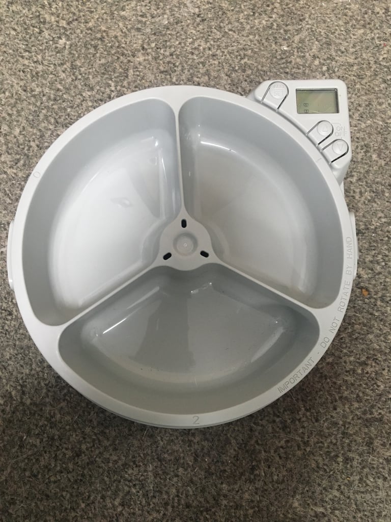 Cat mate 3 part automatic cat feeder 