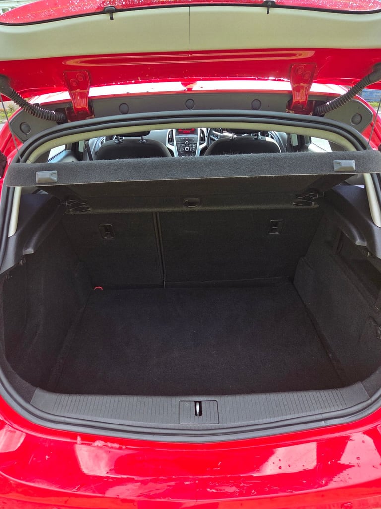 Vauxhall, ASTRA, Hatchback, 2014, Manual, 1364 (cc), 5 doors
