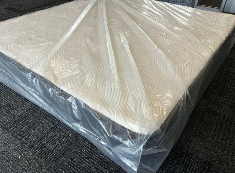 image for Brand new 5ft King size Memory foam mattress 