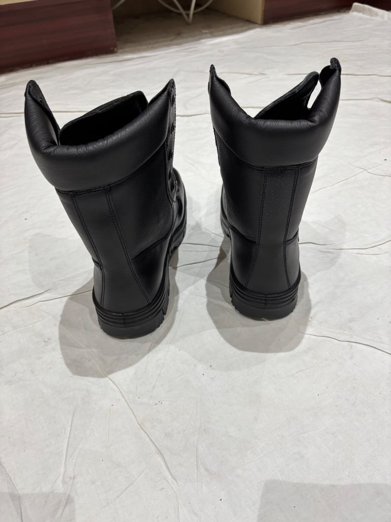 BRAND NEW BATA MITRE BOOTS