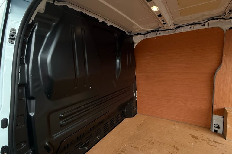 2025 Volkswagen Transporter Commerce Plus 2.0 TDI 110 PS 6sp Manual Van DIESEL Manual