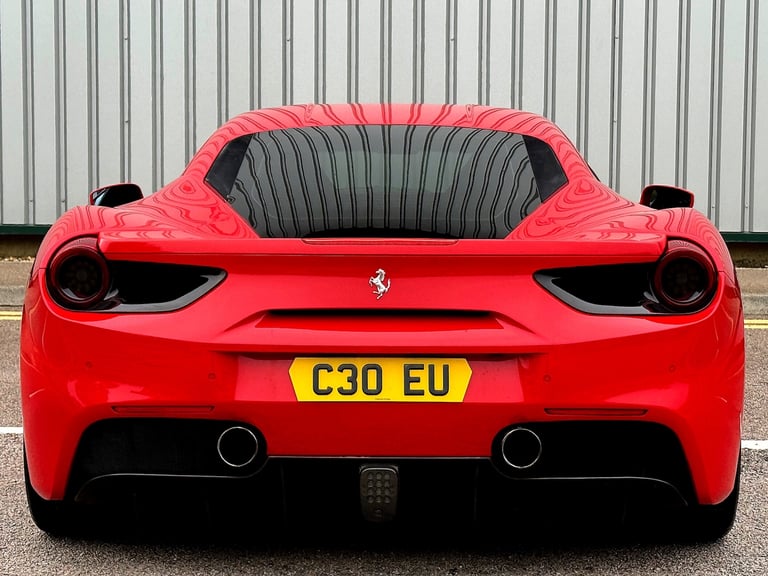 LEFT HAND DRIVE FERRARI 488 GTB 3.9T V8 F1 DCT | UK REG | ONLY 21K MILES! | LHD 
