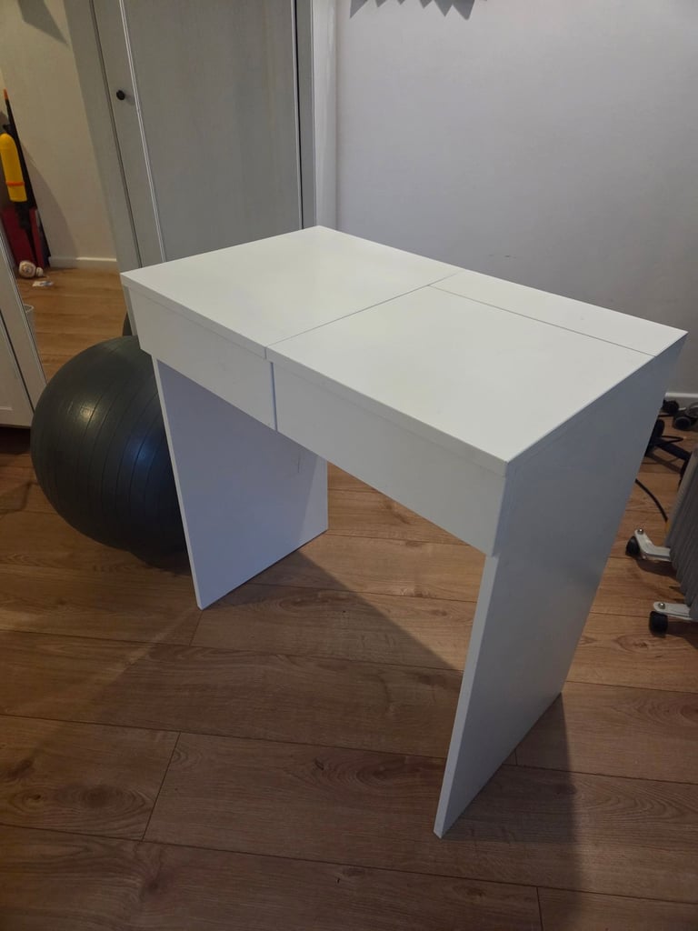 image for Dressing table 