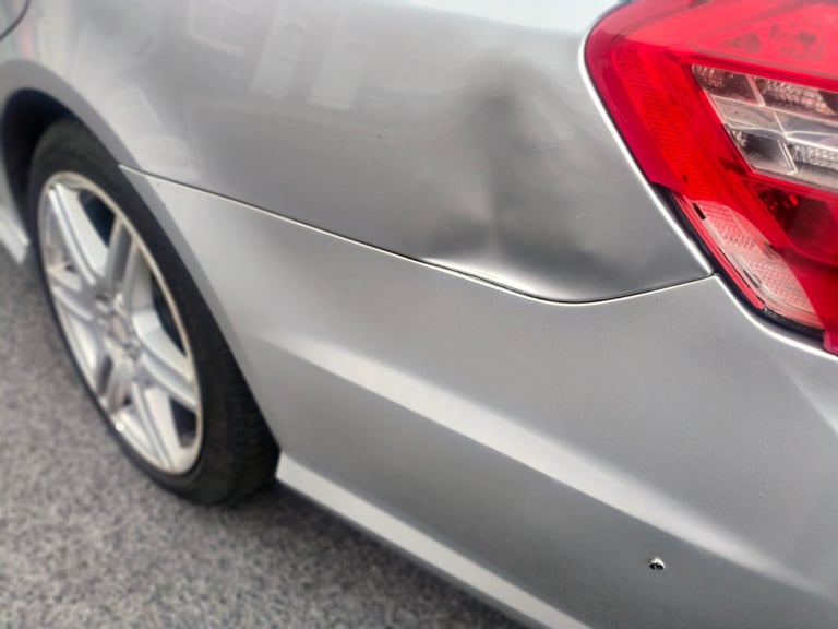 Mercedes-Benz, E CLASS, Saloon, 2013, Semi-Auto, 2143 (cc), 4 doors