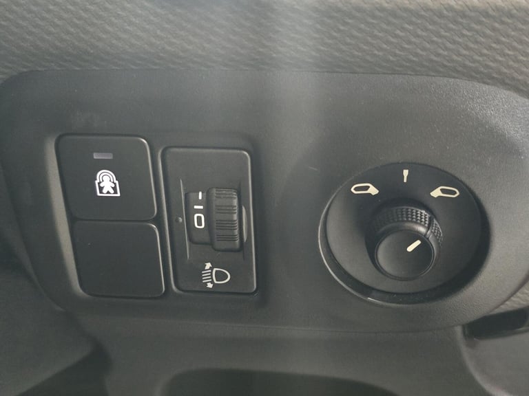 2015 Citroen C4 Cactus 1.2 PureTech Flair ETG5 Euro 6 (s/s) 5dr HATCHBACK Petrol Automatic