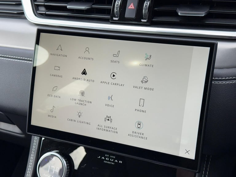 2024 Jaguar F-Pace 2.0 P250i R-Dynamic SE Black SUV 5dr Petrol Auto AWD Euro 6 (s/s) (250 ps) EST...