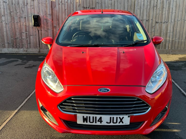 Ford, FIESTA, Hatchback, 2014, Manual, 1241 (cc), 3 doors