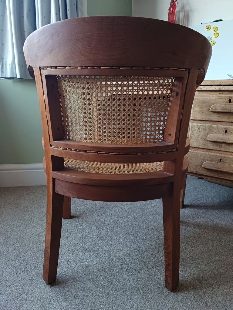 Rattan style, solid chair
