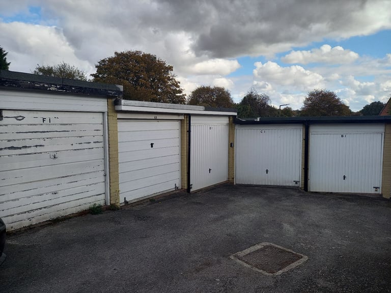 Garage to rent Greatt Barr Hamstead area