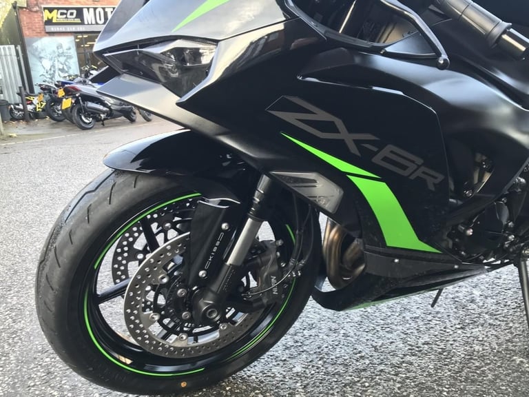 Kawasaki Ninja ZX636 25reg 300 miles only as brand fire NW