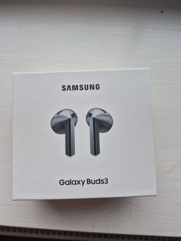 image for Samsung Buds 3 never used 
