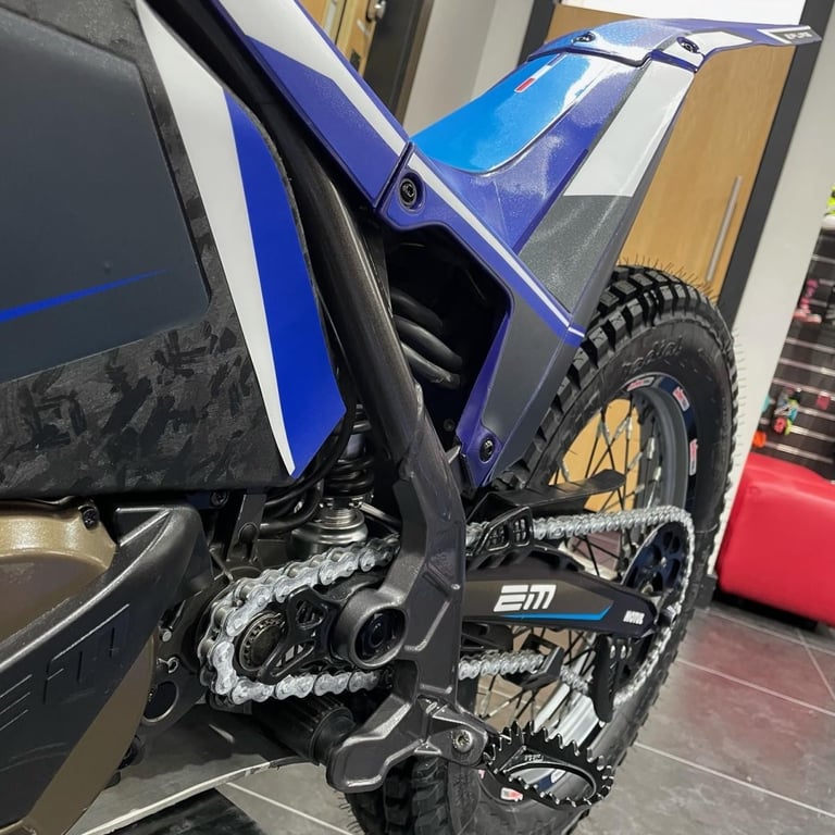 2025 EM EPURE RACE 2.5kWh **EX-DEMO** USED TRIALS BIKE