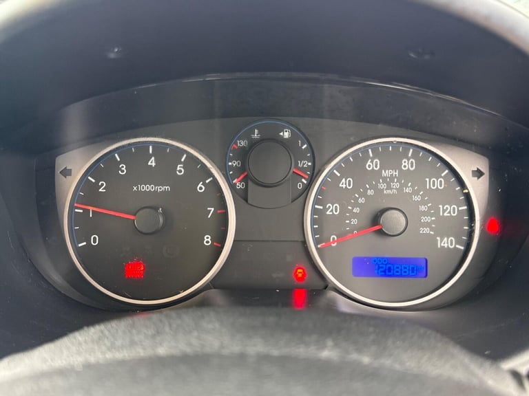 2011 Hyundai i20 1.4 Comfort Euro 5 5dr HATCHBACK Petrol Manual