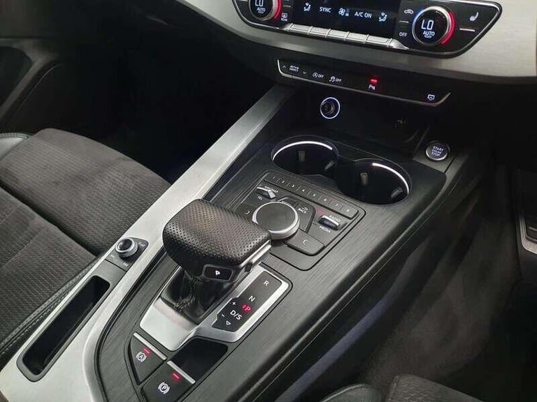 2019 Audi A4 2.0 TFSI 35 S line Saloon 4dr SALOON Petrol Automatic